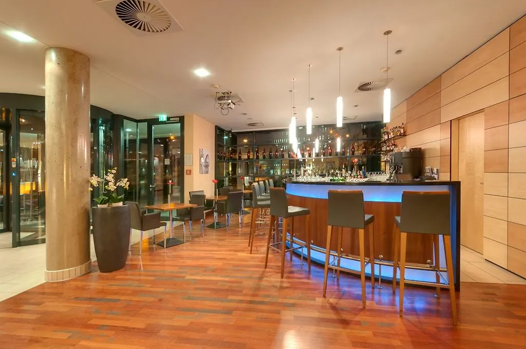 Hotel Frankfurt Messe Affiliated By Melia Франкфурт-на-Майне