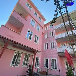 Pembe Koesk Old Center Istanbul
